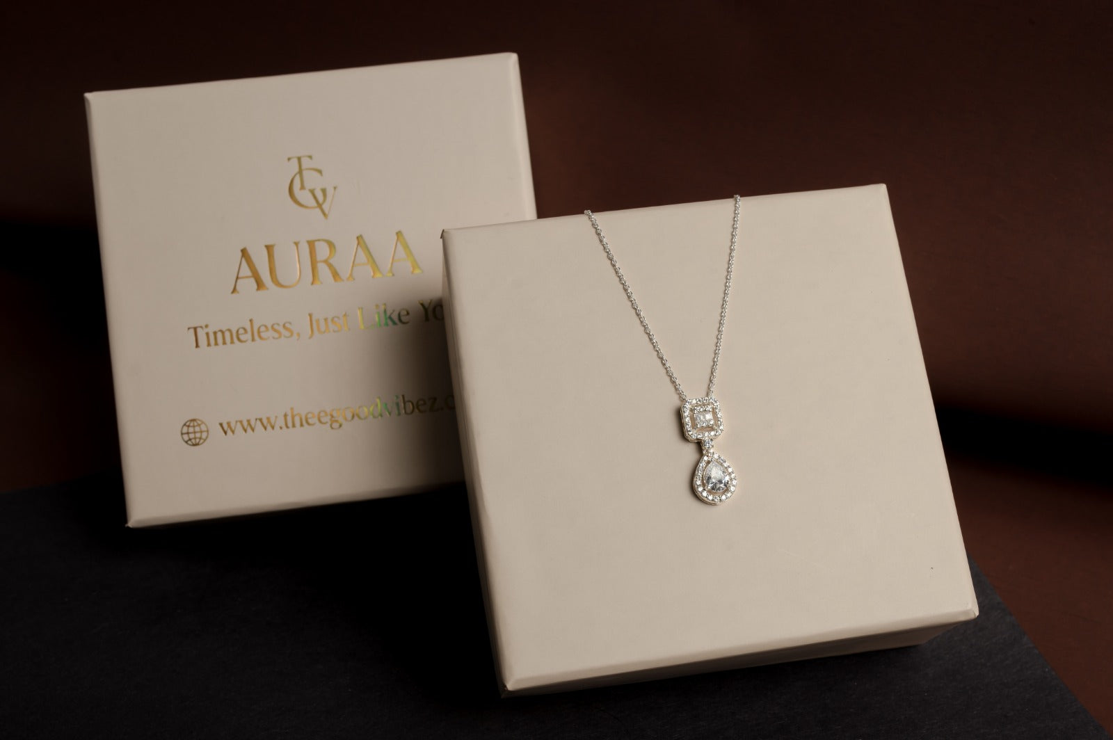 Eterna Drop Necklace