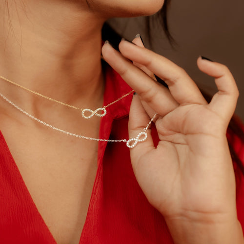 Aurelia Votum Necklace(Infinity Golden)